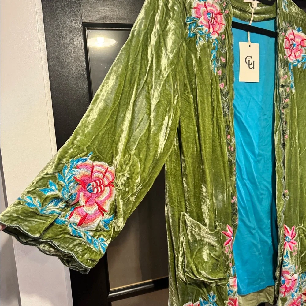 Chasing Unicorns One Night In Heaven Silk Velvet Housecoat BNWT - Picture 7 of 12